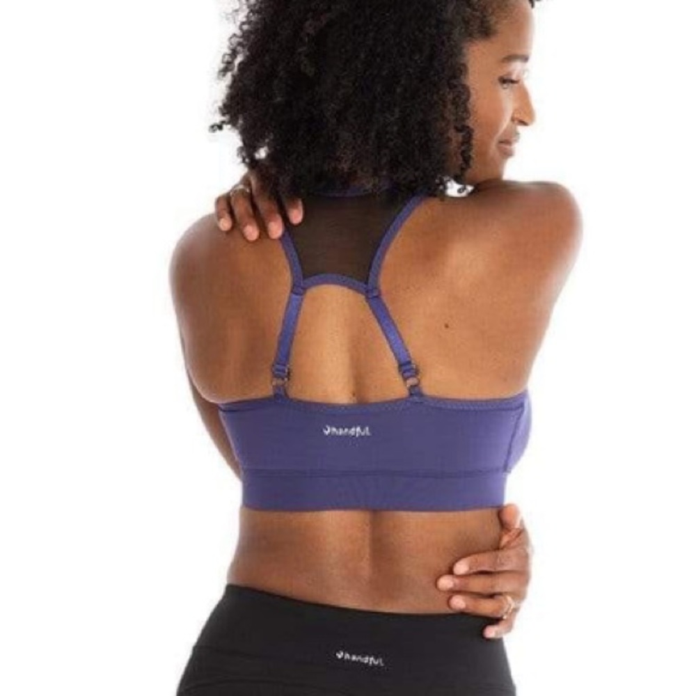 Handful The Closure High Impact Sports Bra - Picture 16 of 16